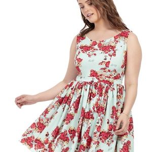 Priscilla Dress In Rose Bouquet